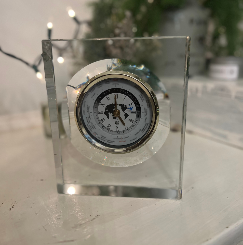 Japanese Yable Clock- Hoya Crystal- 2nd half 20th century