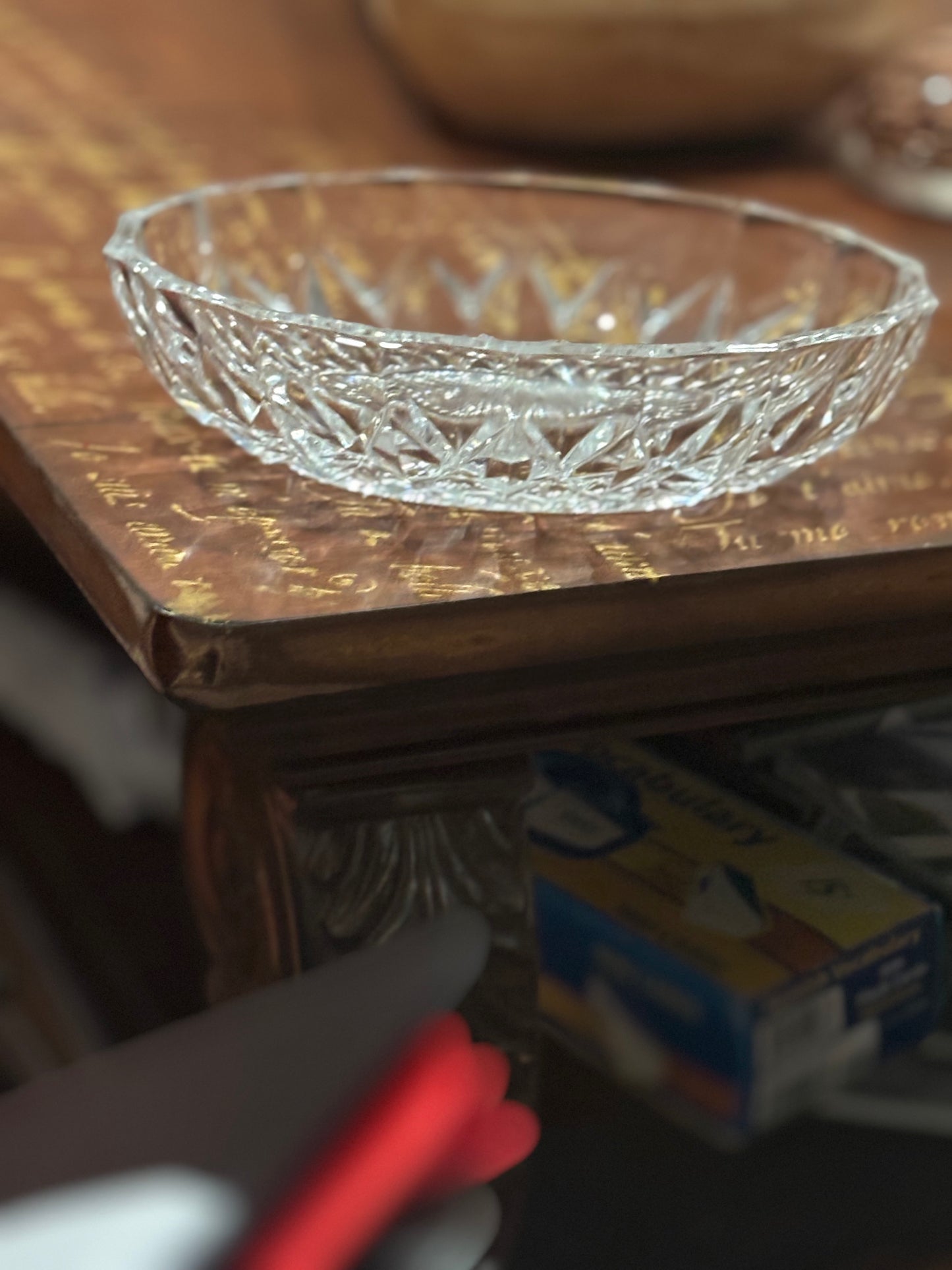 Crystal serving bowl