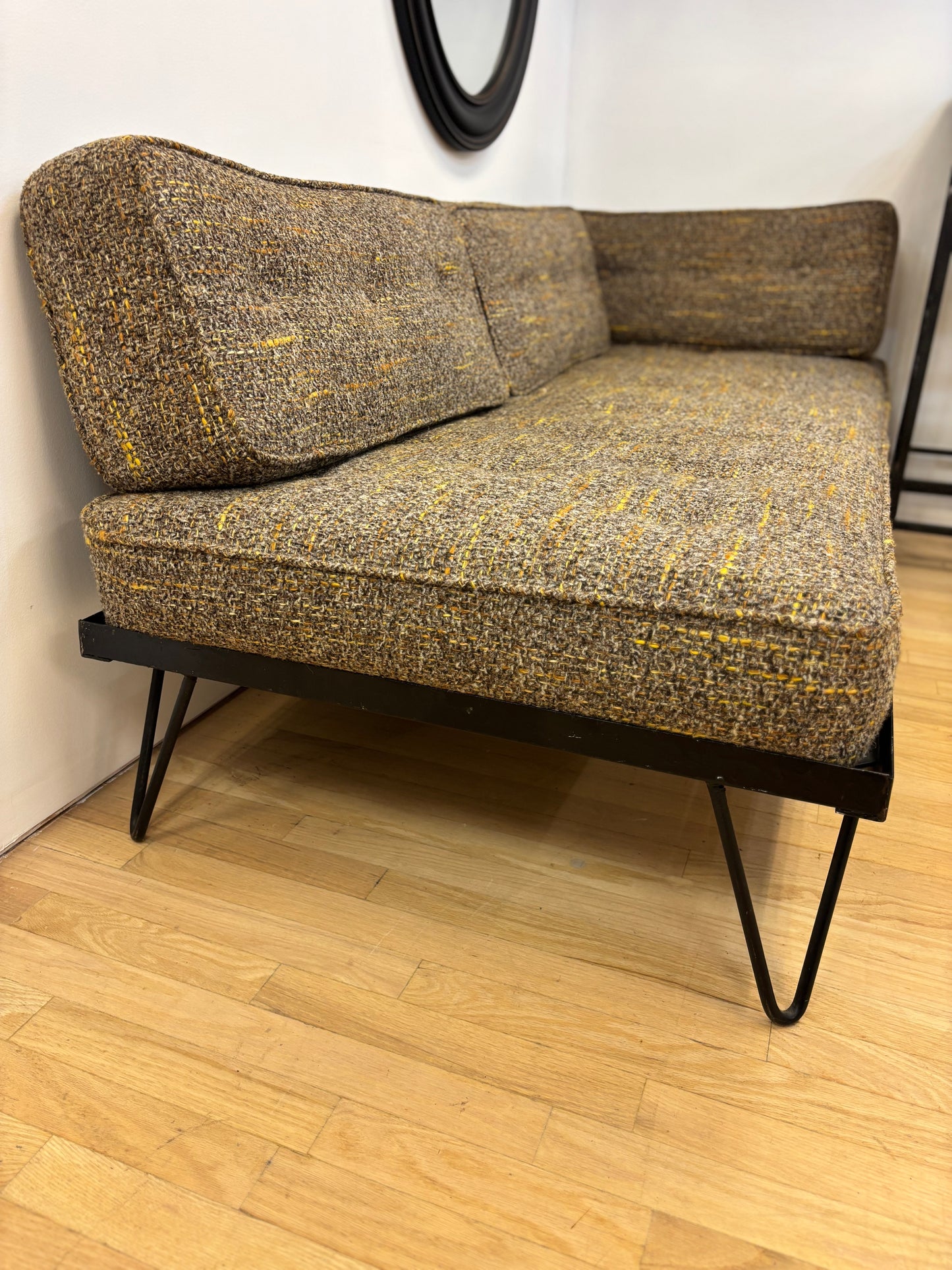 Tweed Chaise
