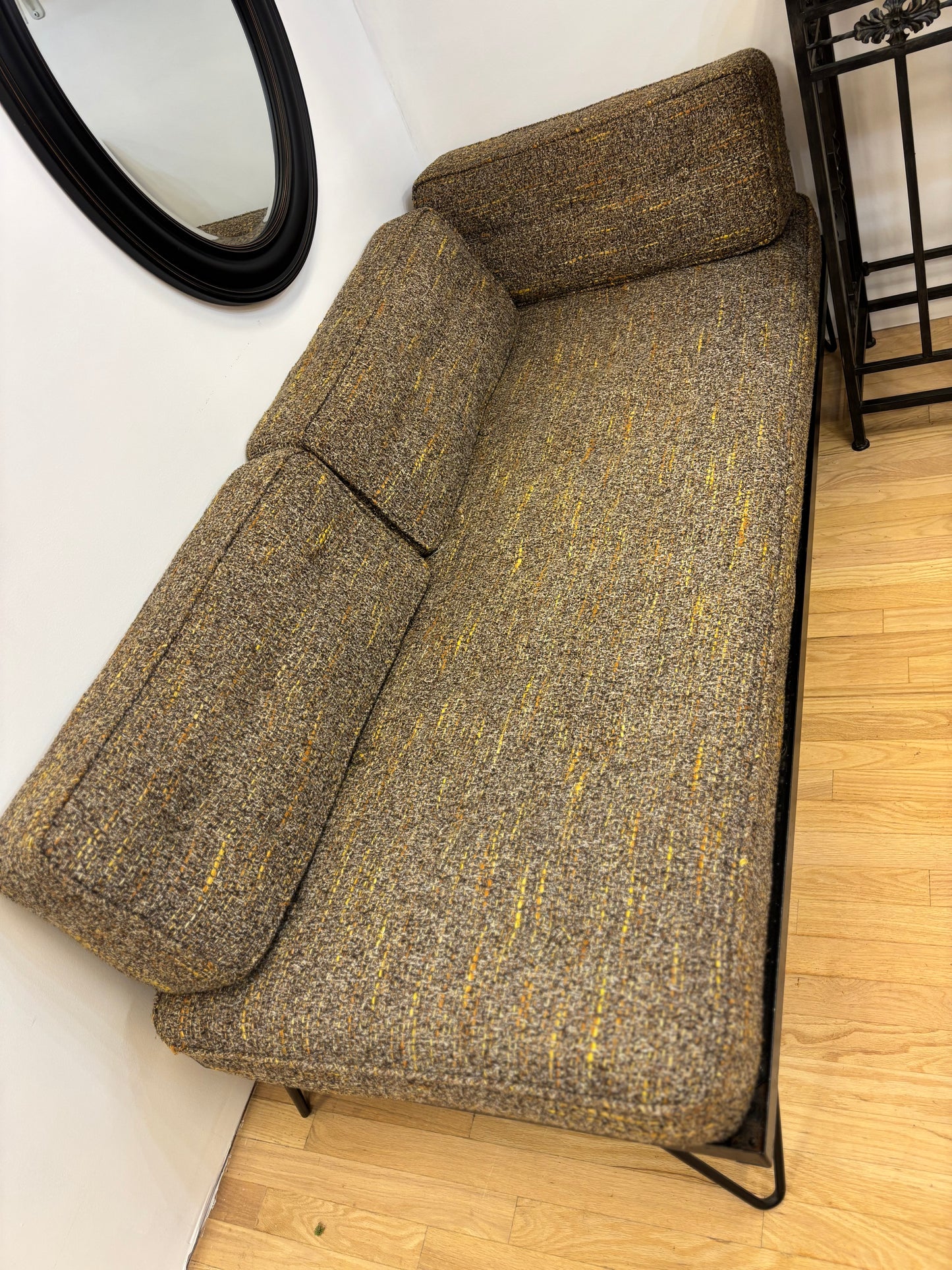Tweed Chaise